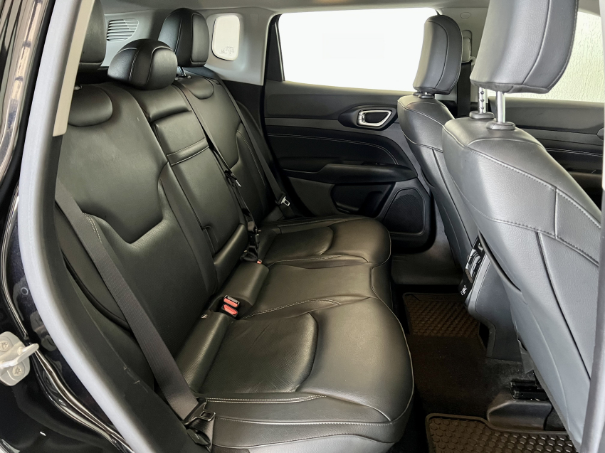 JEEP COMPASS 1.3 T270 TURBO FLEX SPORT AT6 21