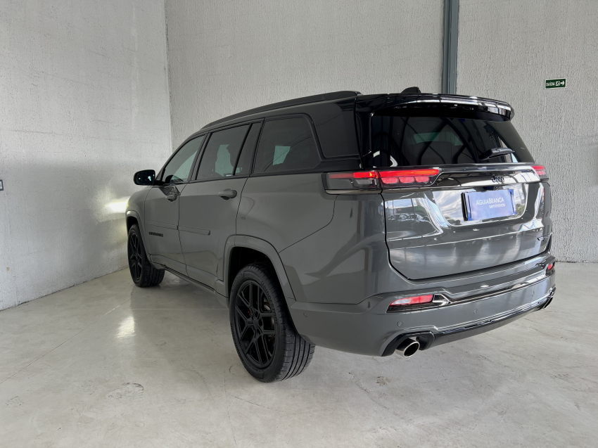 JEEP COMMANDER 2.0 HURRICANE 4 TURBO GASOLINA BLACKHAWK AT9 7