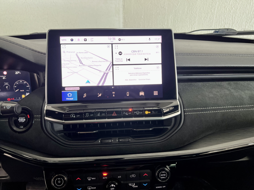 JEEP COMMANDER 2.0 HURRICANE 4 TURBO GASOLINA BLACKHAWK AT9 18