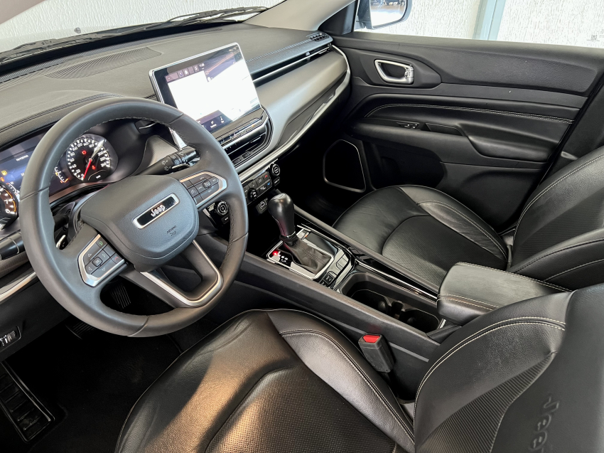 JEEP COMPASS 1.3 T270 TURBO FLEX LONGITUDE AT6 14