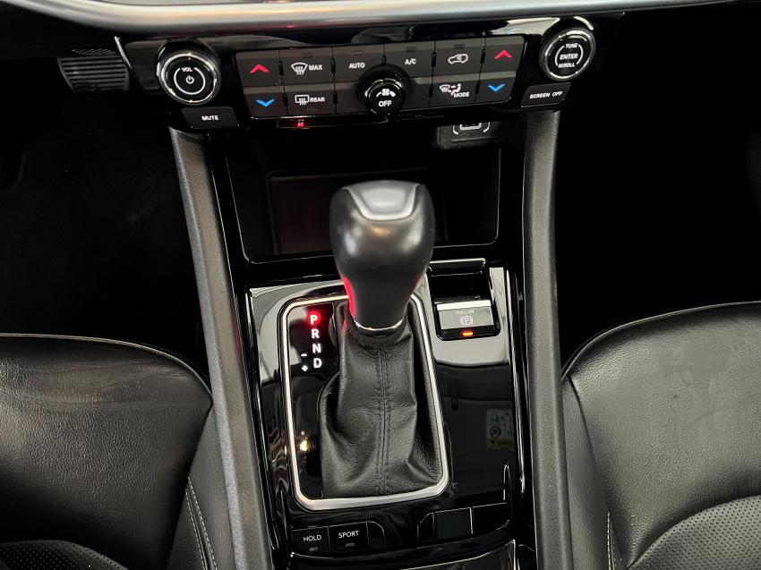 JEEP COMPASS 1.3 T270 TURBO FLEX LONGITUDE AT6 18