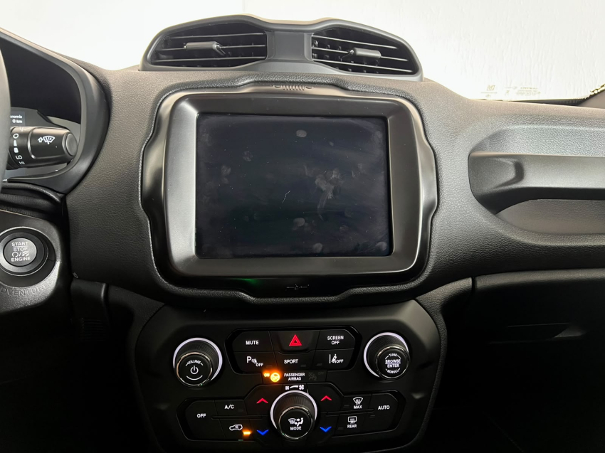 JEEP RENEGADE 1.3 T270 TURBO FLEX LONGITUDE AT6 17