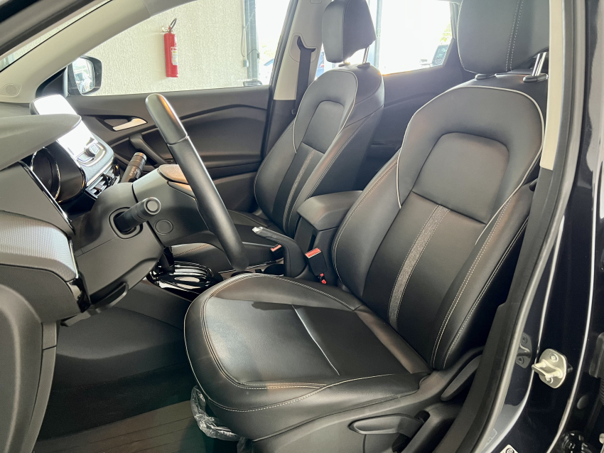Chevrolet TRACKER 1.0 TURBO FLEX MIDNIGHT AUTOMÁTICO 21