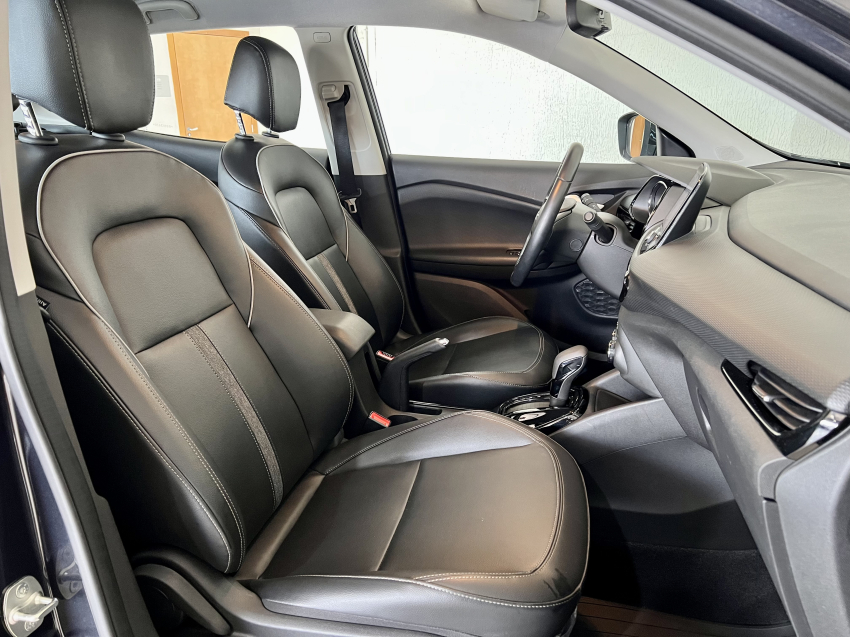 Chevrolet TRACKER 1.0 TURBO FLEX MIDNIGHT AUTOMÁTICO 22