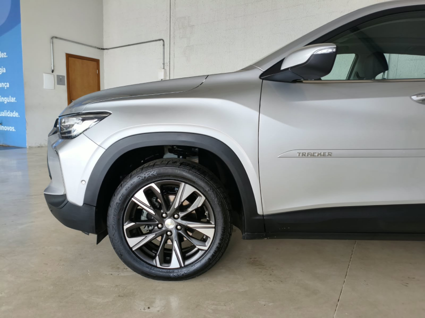Chevrolet TRACKER 1.2 TURBO FLEX PREMIER AUTOMÁTICO 2