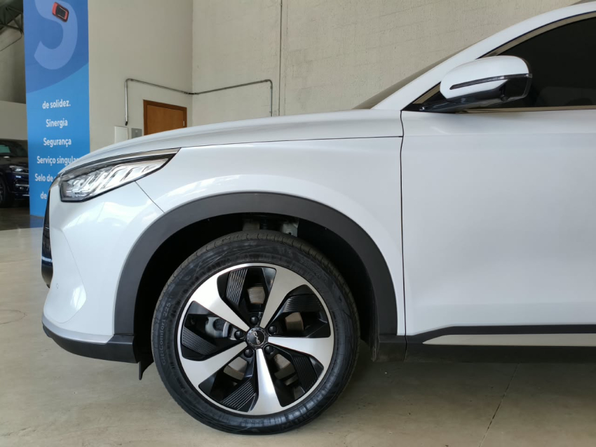 BYD SONG PLUS 1.5 DM-I HÍBRIDO AUTOMÁTICO 2