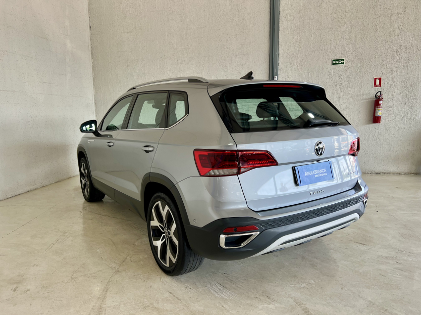 Volkswagen TAOS 1.4 250 TSI TOTAL FLEX HIGHLINE AUTOMÁTICO 7