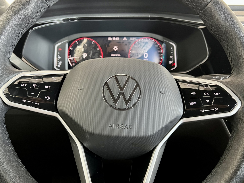 Volkswagen TAOS 1.4 250 TSI TOTAL FLEX HIGHLINE AUTOMÁTICO 17