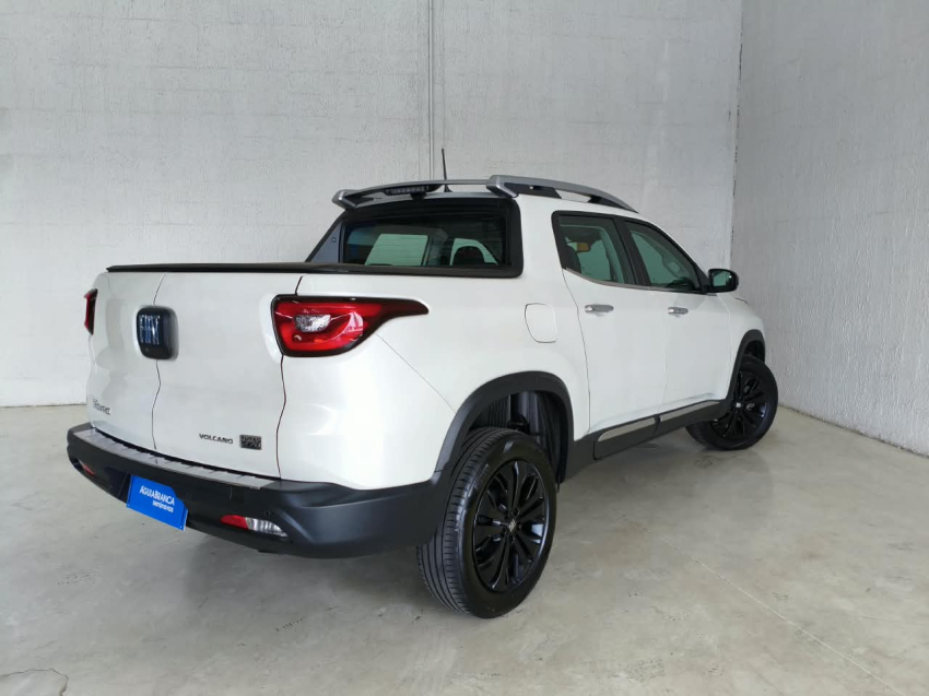 Fiat TORO 1.3 TURBO 270 FLEX VOLCANO AT6 10