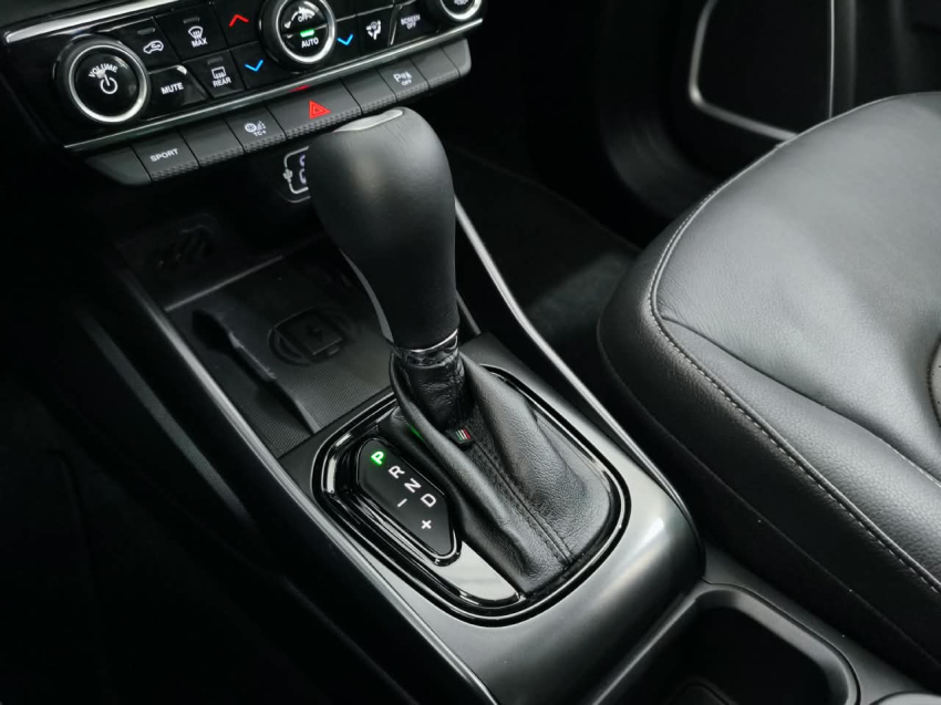 Fiat TORO 1.3 TURBO 270 FLEX VOLCANO AT6 18