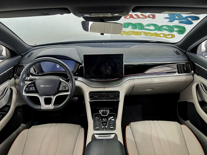 BYD SONG PLUS 1.5 DM-I HÍBRIDO AUTOMÁTICO 13