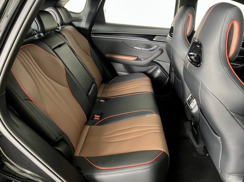 BYD SONG PLUS 1.5 DM-I HÍBRIDO AUTOMÁTICO 21