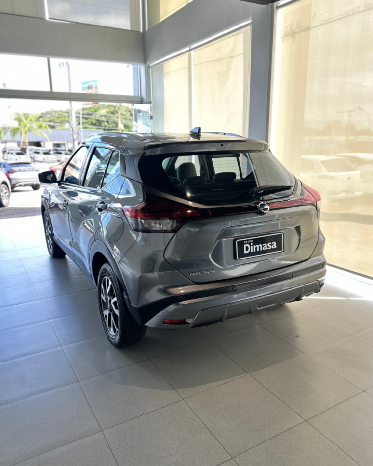 kicks sense 1.6 flex 16v automatico 20223