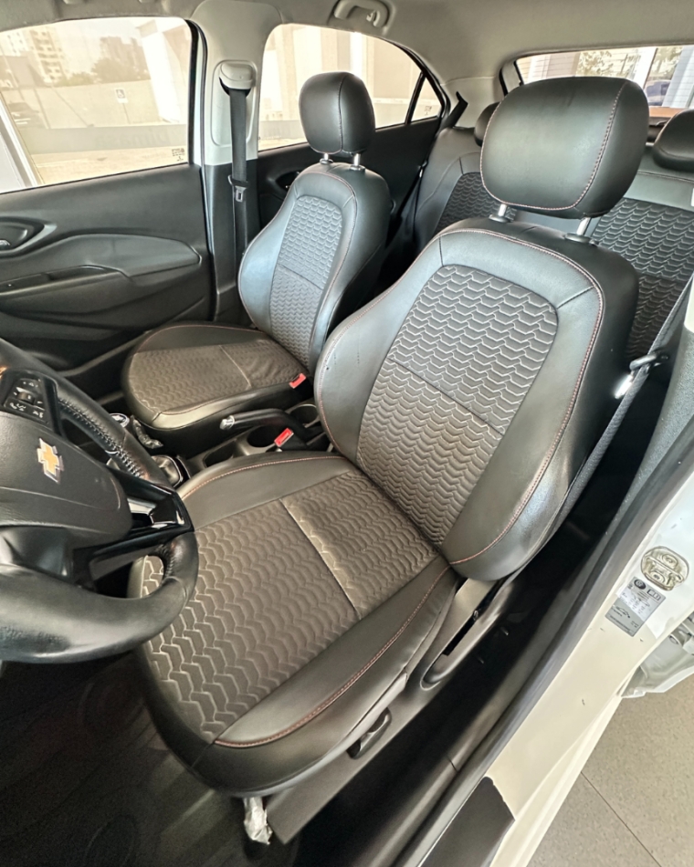 onix hatch ltz 1.4 flexpower 8v manual 20177