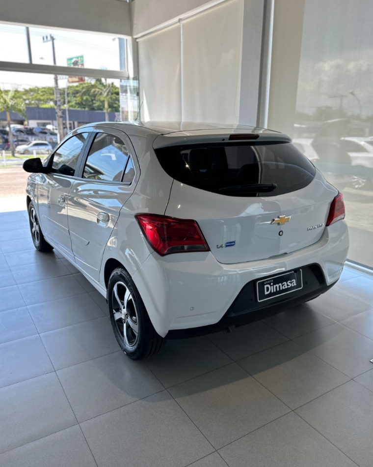 onix hatch ltz 1.4 flexpower 8v manual 201710