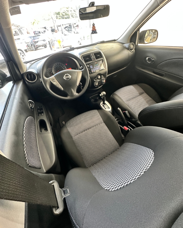 march sv 1.6 flex 16v automatico 20204