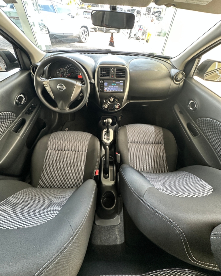 march sv 1.6 flex 16v automatico 20203