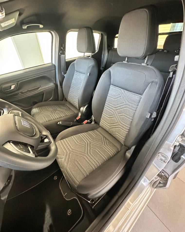 strada volcano 1.3 flex 8v cd automatico 20257