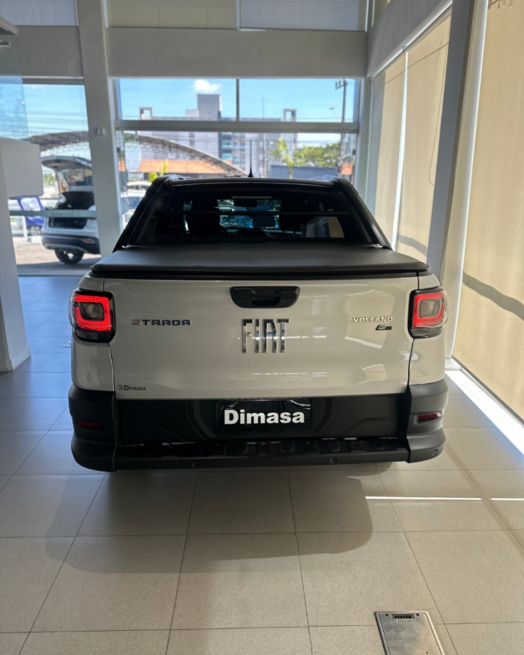 strada volcano 1.3 flex 8v cd automatico 202511