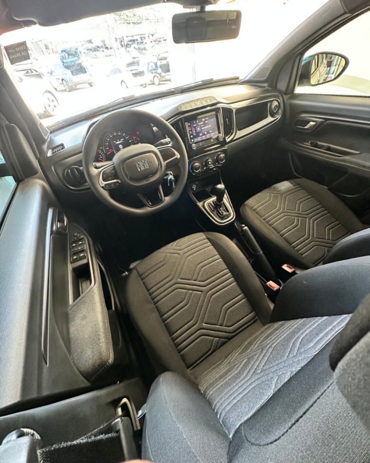 strada volcano 1.3 flex 8v cd automatico 20255