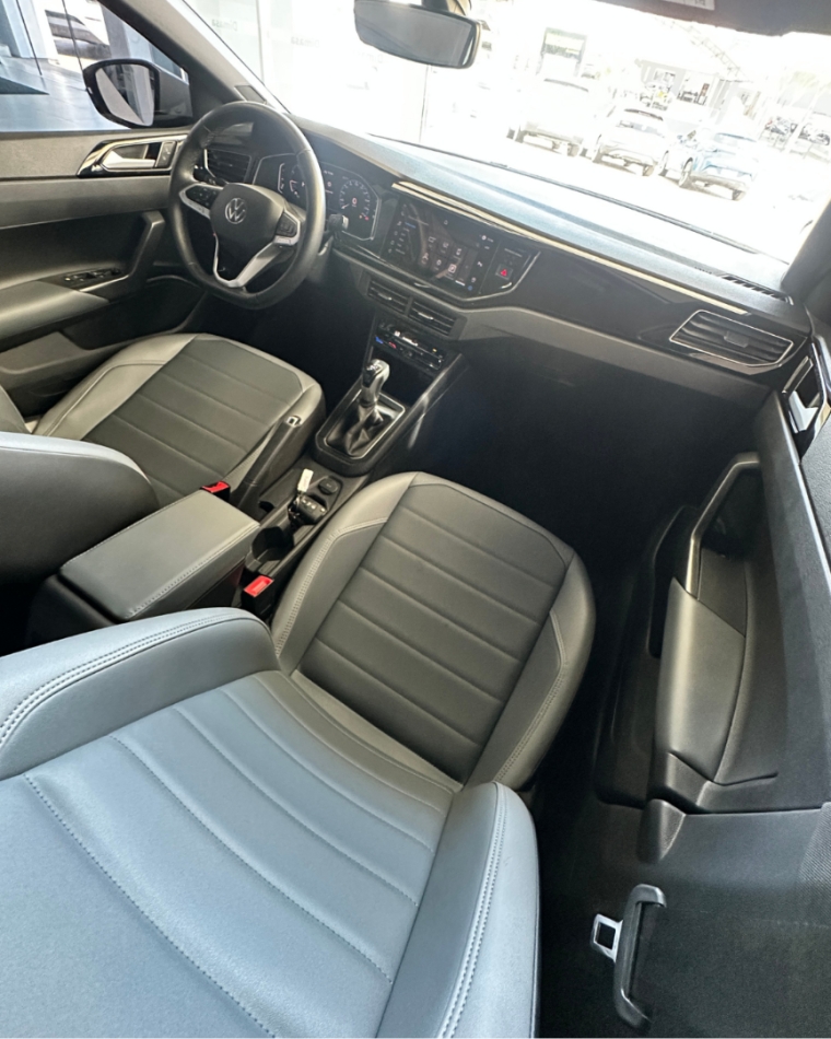 nivus highline 1.0 200 tsi flex automatico 20233