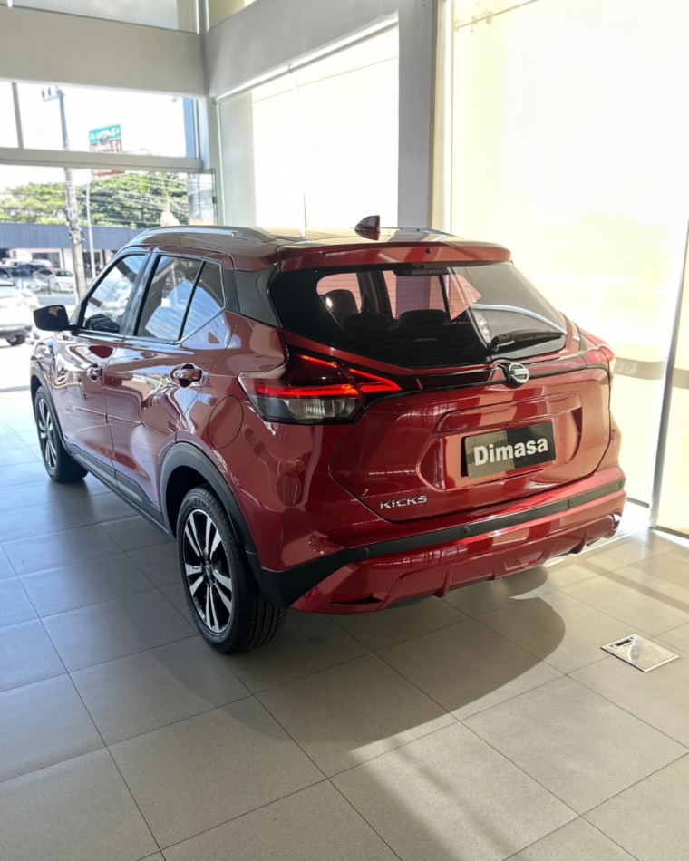 kicks advance 1.6 flex 16v automatico 20222