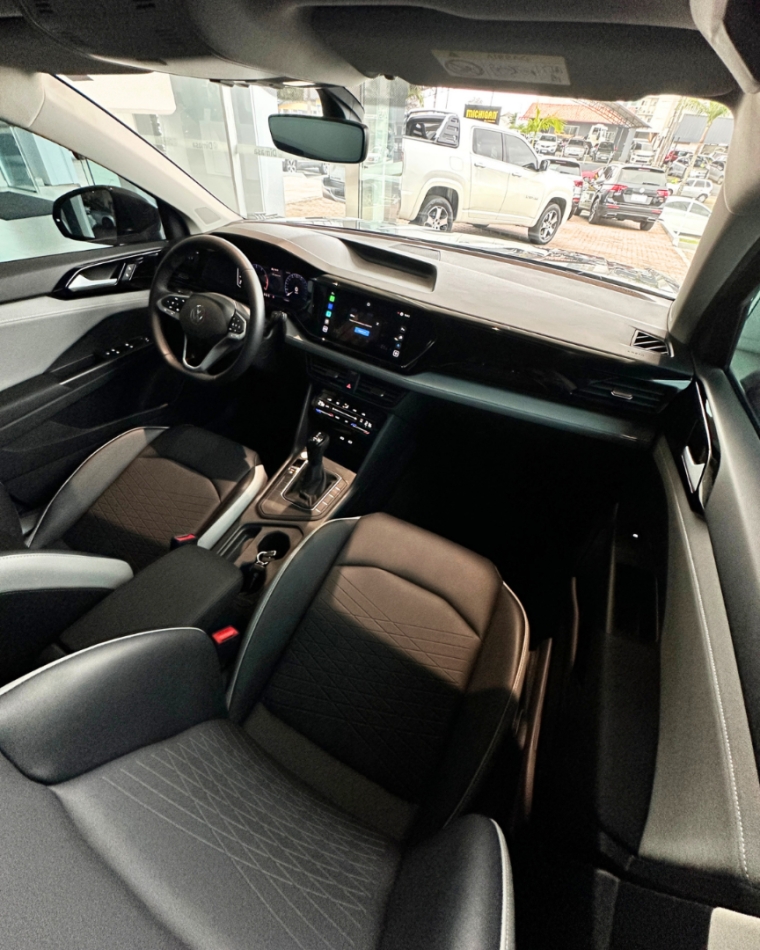 taos comfortline 250 tsi 1.4 flex automatico 20252