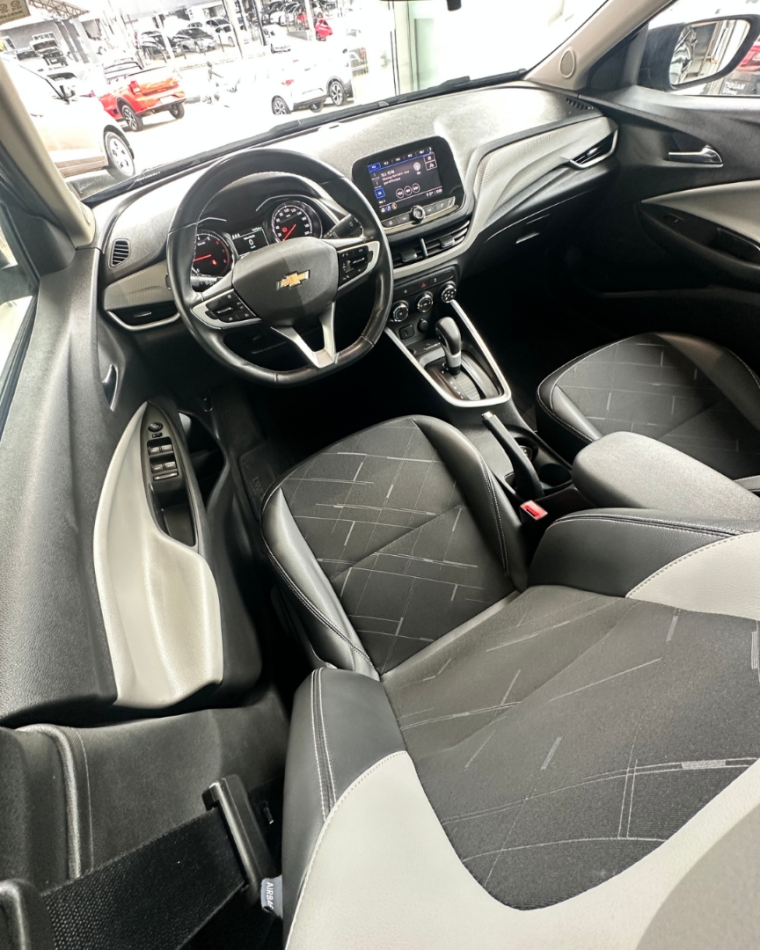 onix hatch premier 1.0 turbo flex 12v automatico 202010