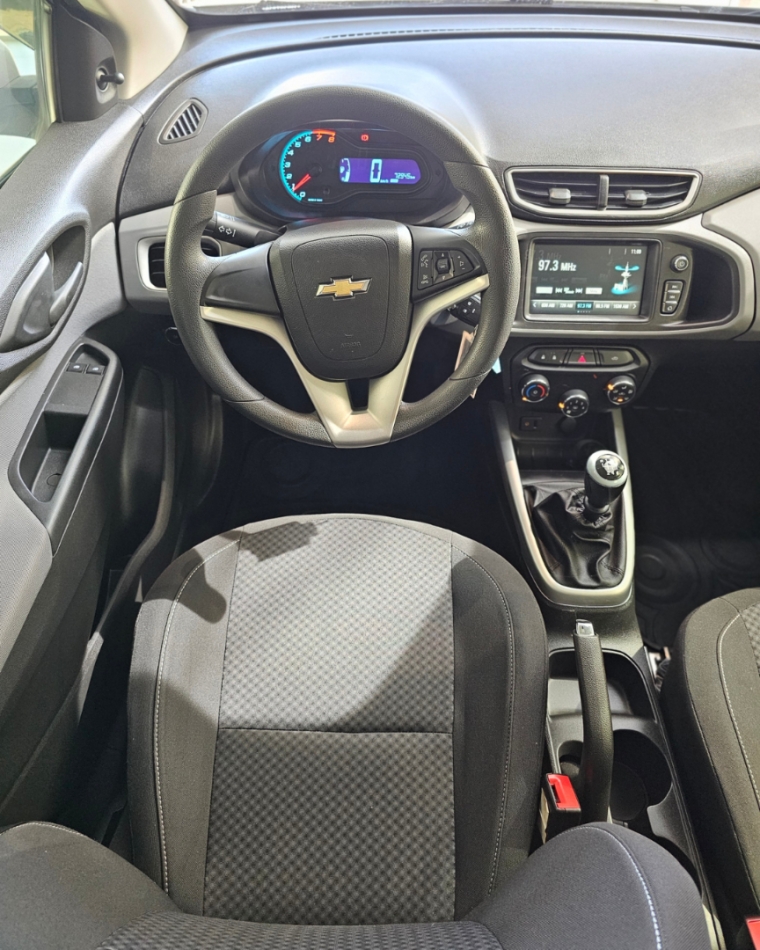 onix hatch lt 1.4 flex 8v manual 20173