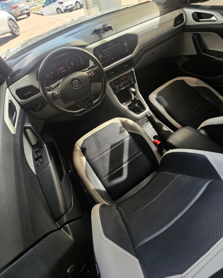 t-cross highline 250 tsi 1.4 flex automatico 20204