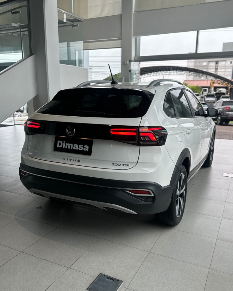 nivus highline 1.0 200 tsi flex automatico 202410