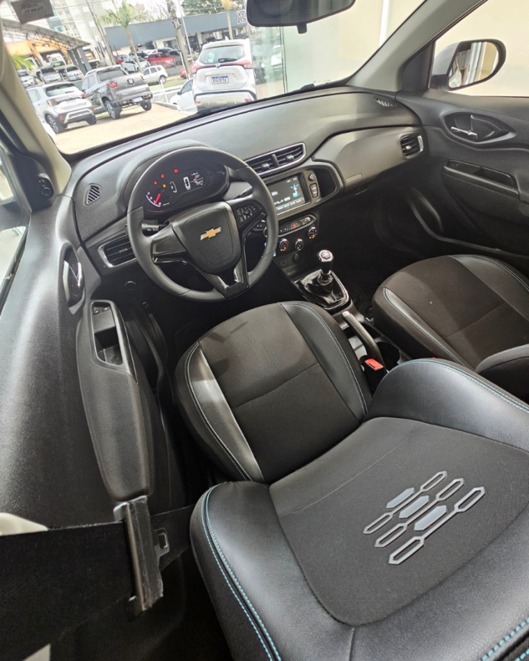 prisma sedan lt 1.4 flex 8v manual 20195