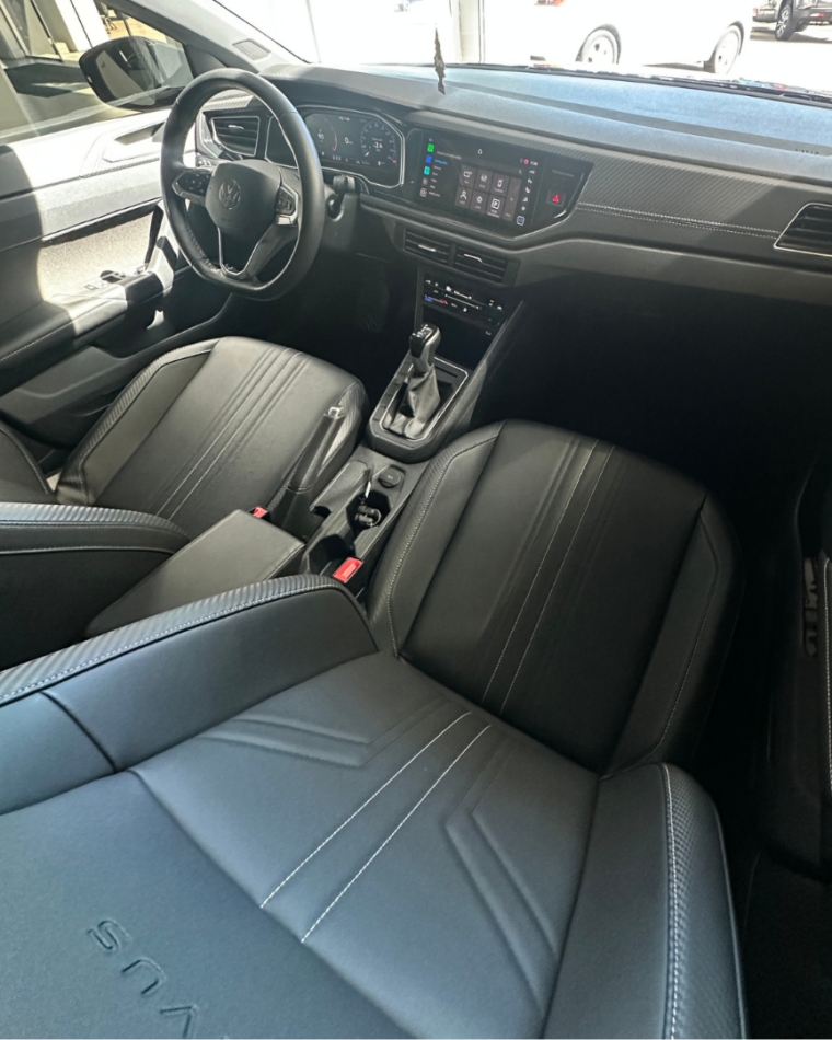 nivus highline 1.0 200 tsi flex automatico 20252