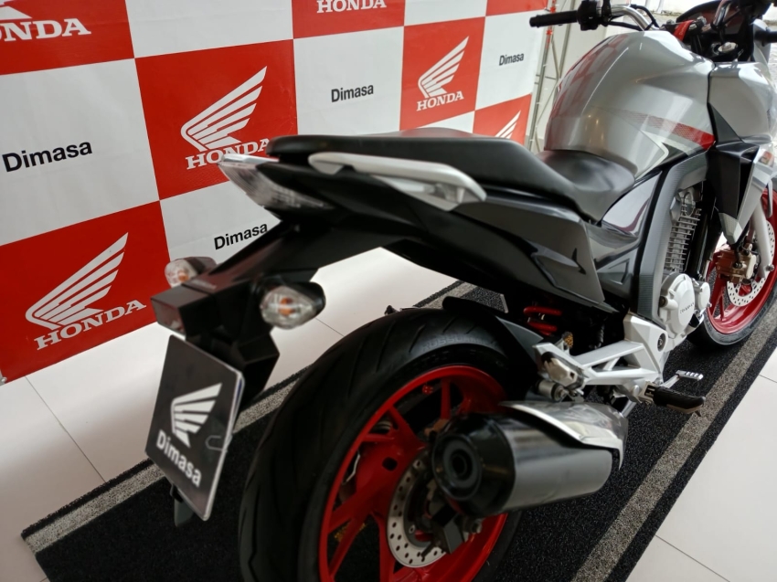 honda cb 250f twister5