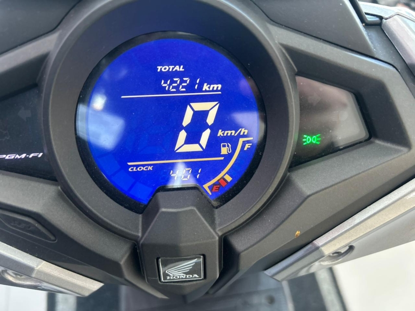 honda elite 125 prata8