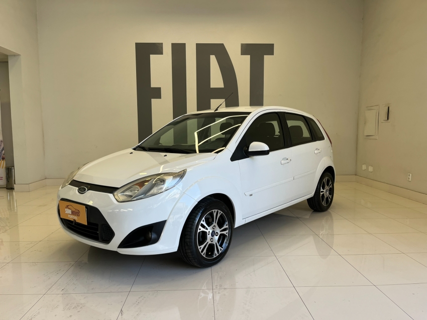 ford fiesta 1.6 rocam se 8v flex 4p manual 2014