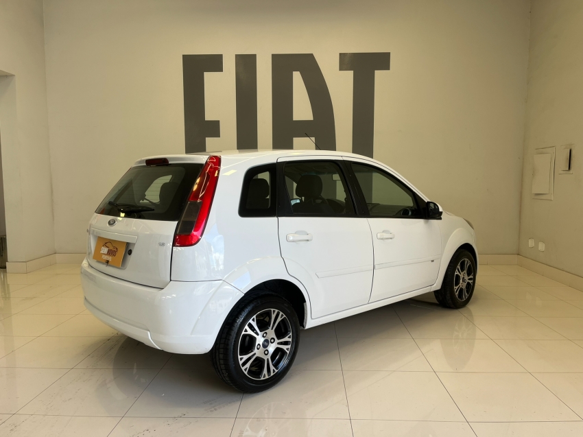 ford fiesta 1.6 rocam se 8v flex 4p manual 20142