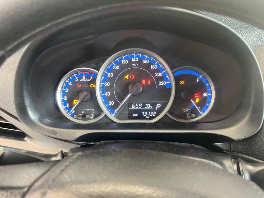 toyota yaris 1.5 16v flex sedan xl live multidrive 4p automatico 20236