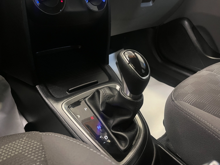 hyundai hb20s 1.6 comfort plus 16v flex 4p automatico 20177