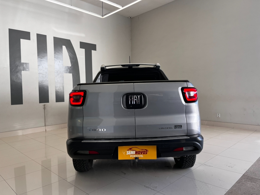 fiat toro 2.0 16v turbo diesel volcano 4wd at9 4p automatico 20226