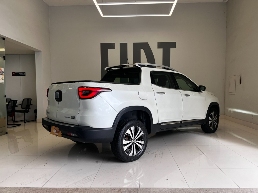 fiat toro 2.0 16v turbo diesel volcano 4wd at9 flex 4p automatico 20237