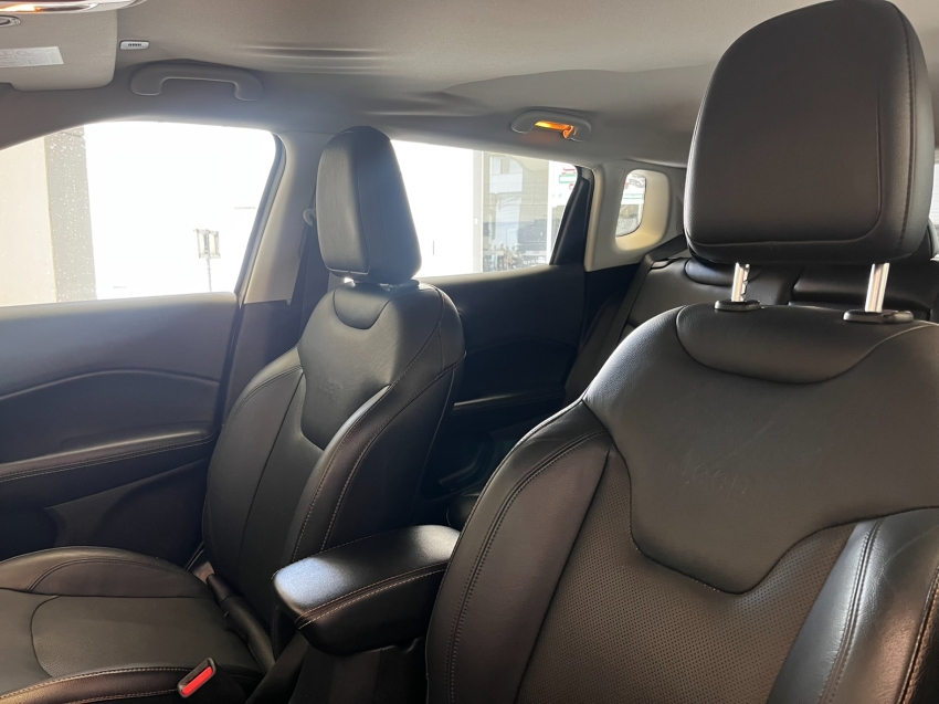 jeep compass 2.0 16v flex longitude automatico 4p 20193