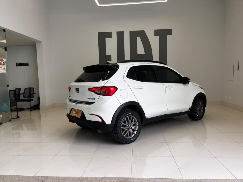 fiat argo 1.3 firefly flex trekking manual 4p 202010