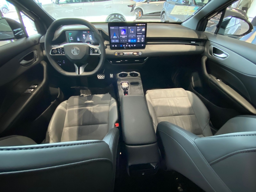 mg 4 xpower 435cv eletrico9