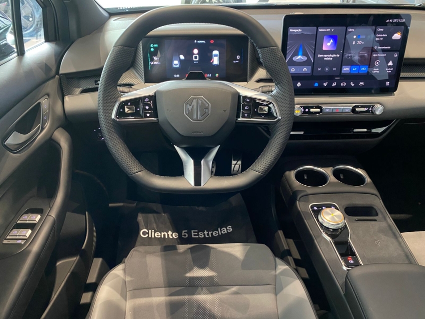 mg 4 xpower 435cv eletrico8