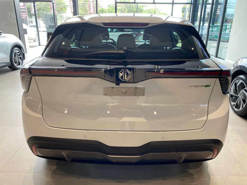 mg 4 xpower 435cv eletrico4