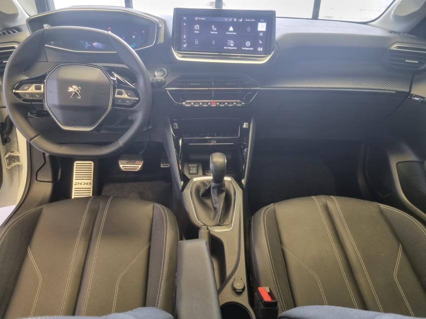 peugeot 208 t200 griffe 2024 - baixa km | unico dono impecavel6