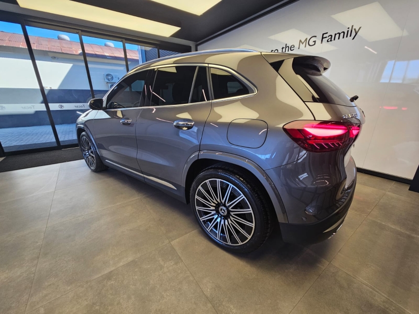 mercedes-benz gla amg line 2024/2025 -hybrid - oportunidade unica1