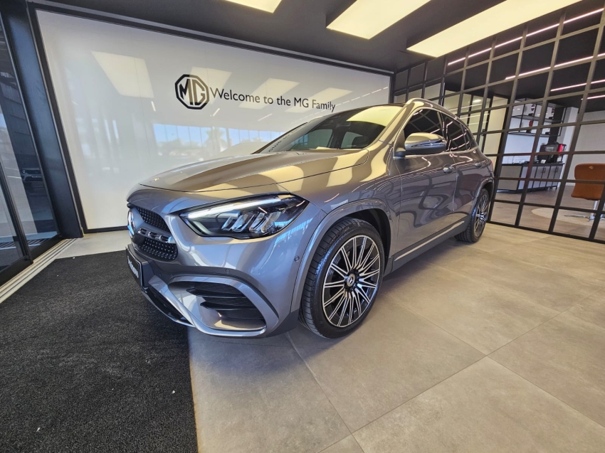 mercedes-benz gla amg line 2024/2025 -hybrid - oportunidade unica