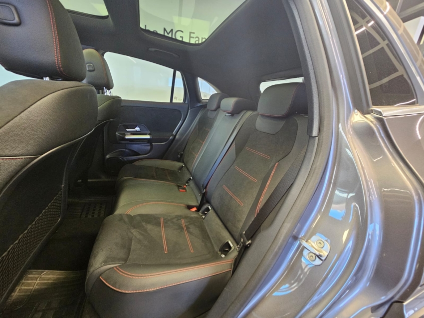 mercedes-benz gla amg line 2024/2025 -hybrid - oportunidade unica9